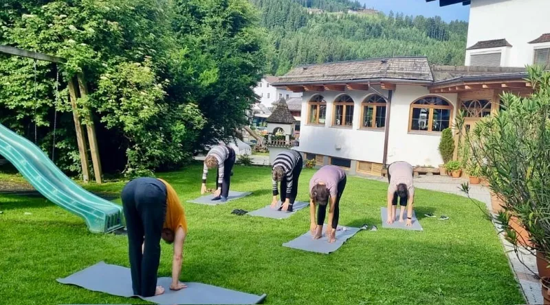 yogaimgarten2.jpg