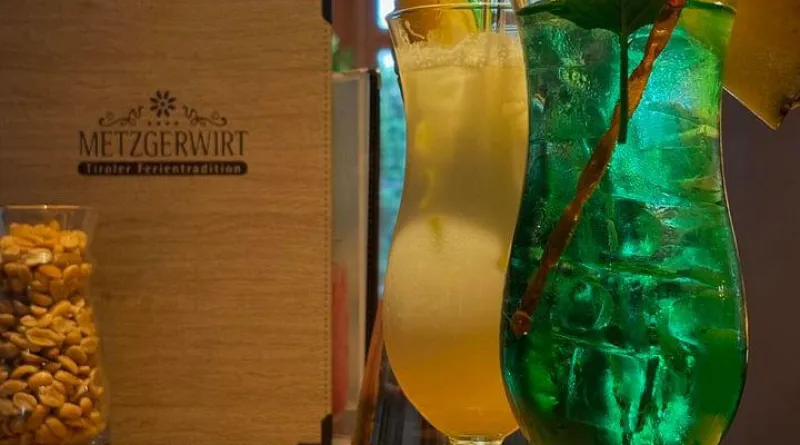 cocktails.jpg